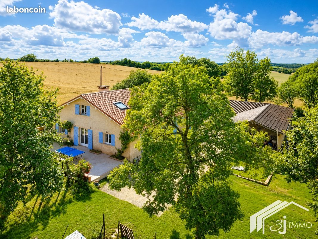 Maison à vendre, 240m², Escorneboeuf
