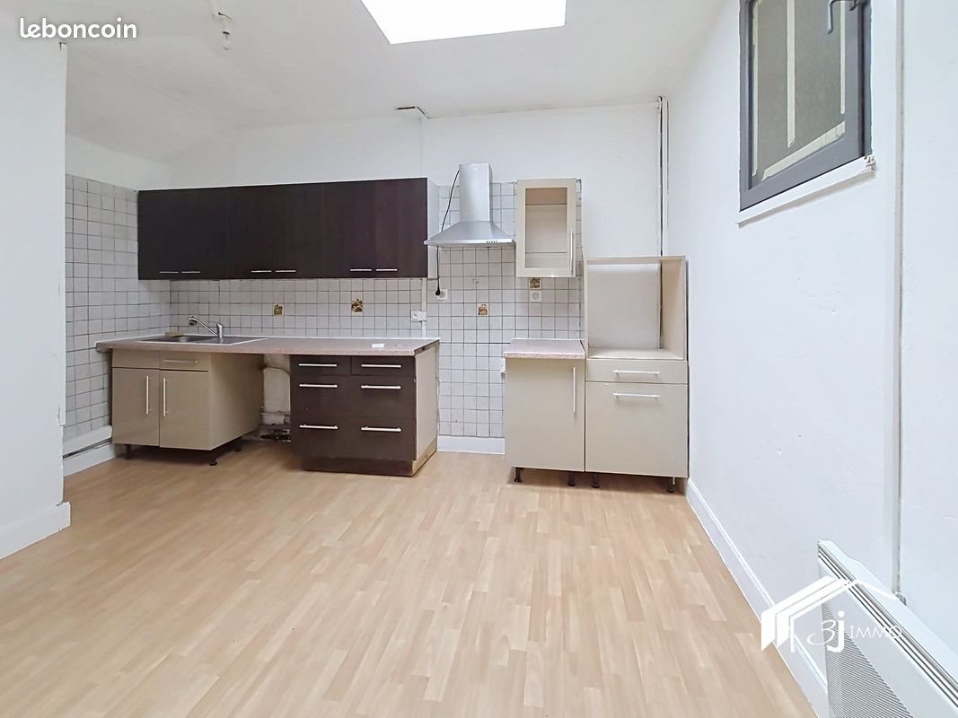 Appartement à louer, 110m², Monferran-Savès