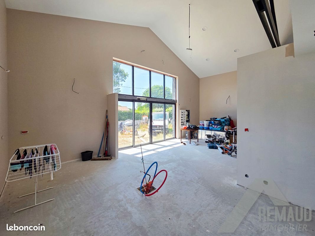 Maison à vendre, 227m², Le Poiré-sur-Vie
