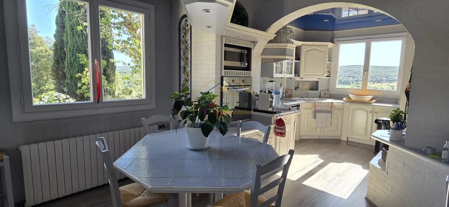 Maison à vendre, 256m², La Boissière