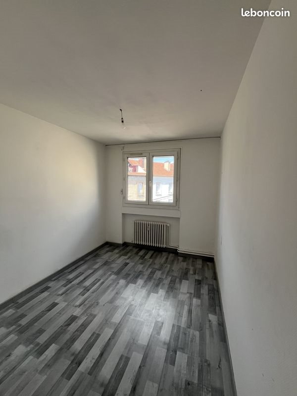 Appartement à vendre, 55m², Le Chambon-Feugerolles