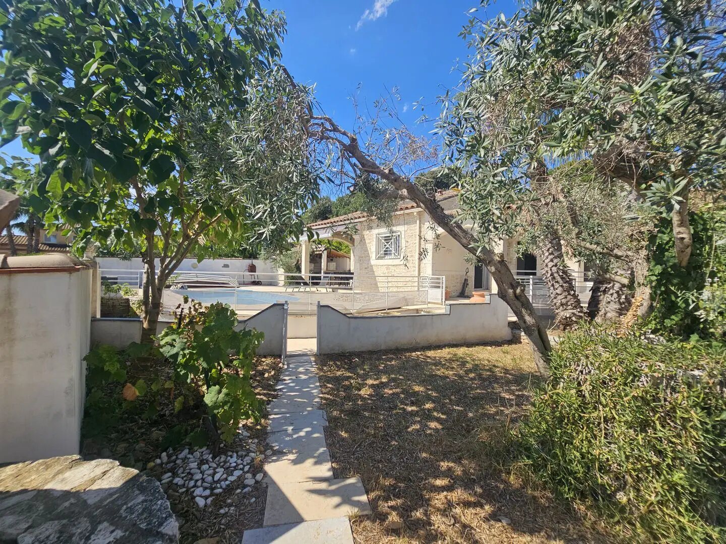 Maison à vendre, 127m², Saint-Brès