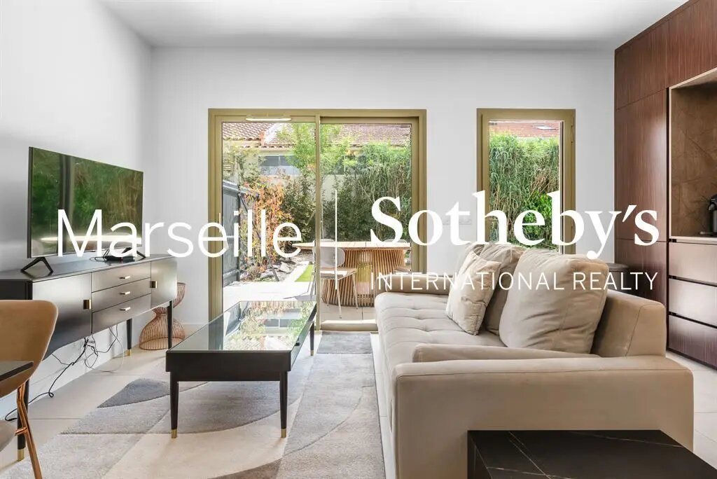 Appartement à louer, 63m², Marseille 8ème