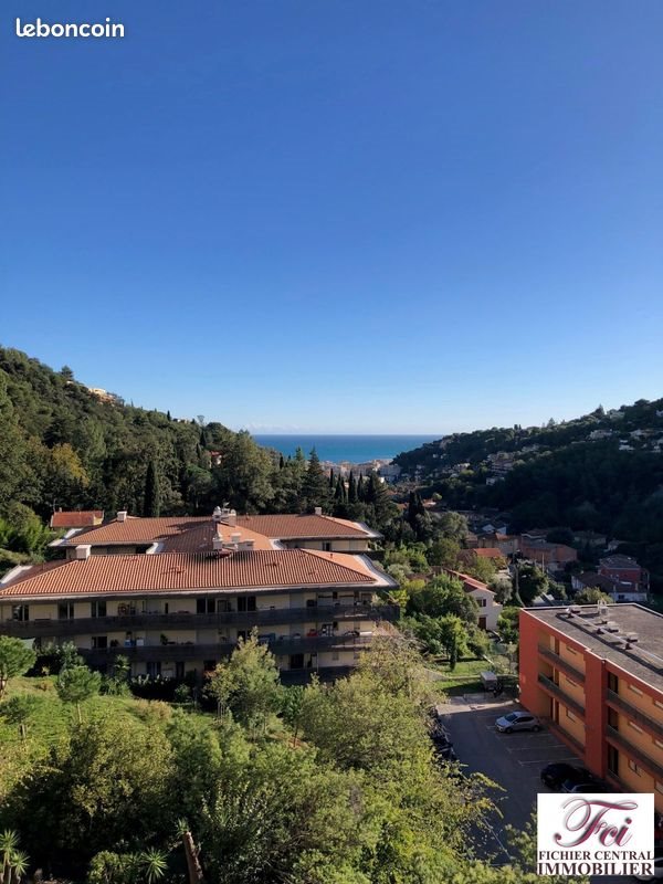 Appartement à louer, 66m², Menton