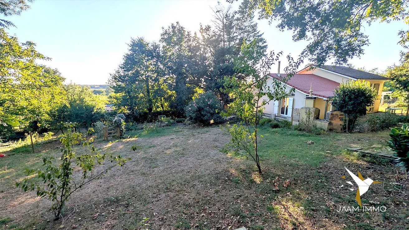 Maison à vendre, 100m², Saint-Etienne-sur-Chalaronne