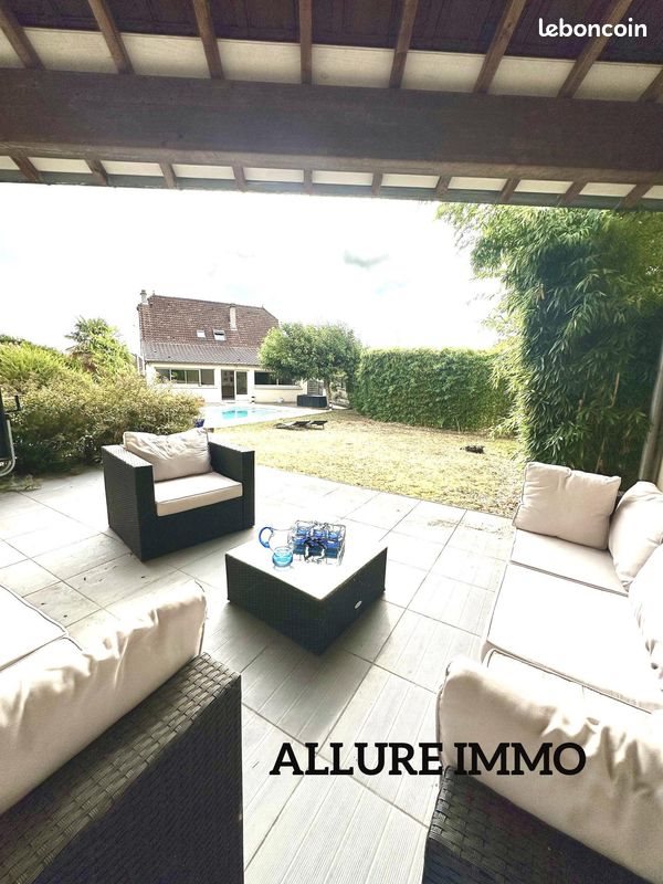 Maison à vendre, 190m², Brive-la-Gaillarde