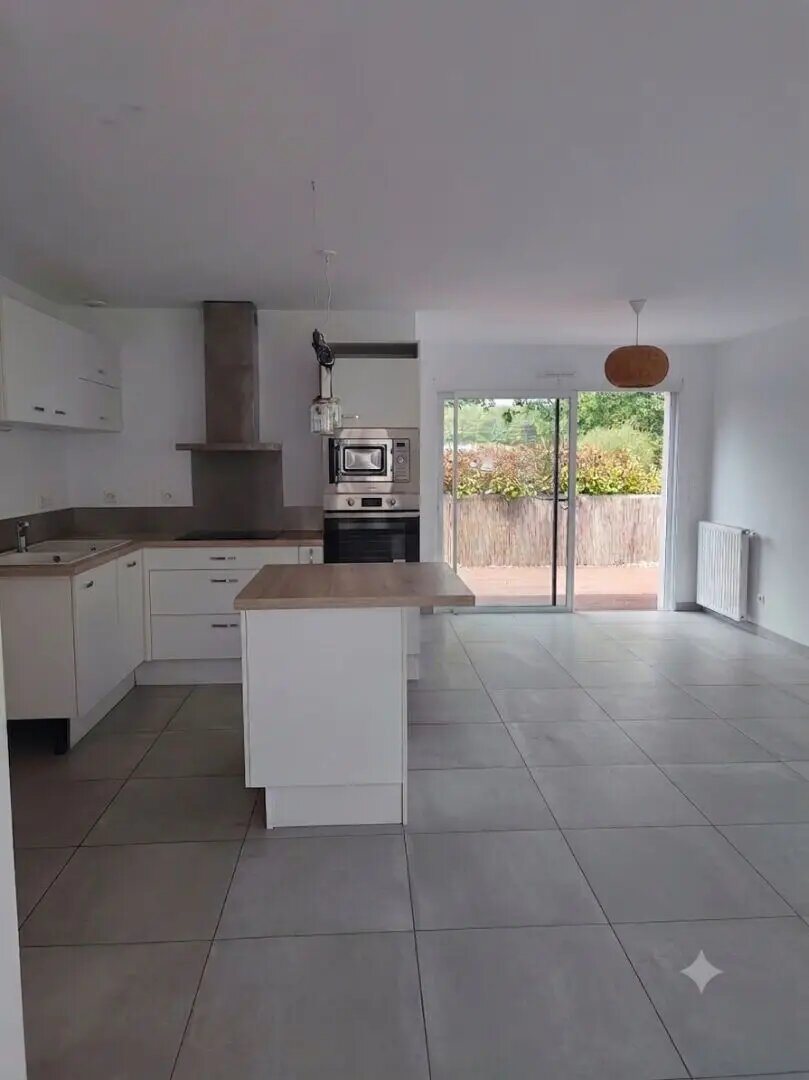 Maison à louer, 82m², Saint-Père-en-Retz