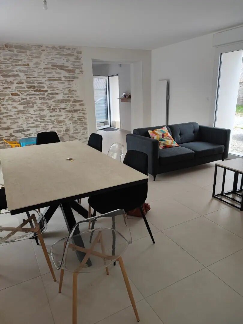 Maison à louer, 111m², Chauvé