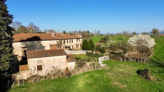 Maison à vendre, 177m², Charlieu