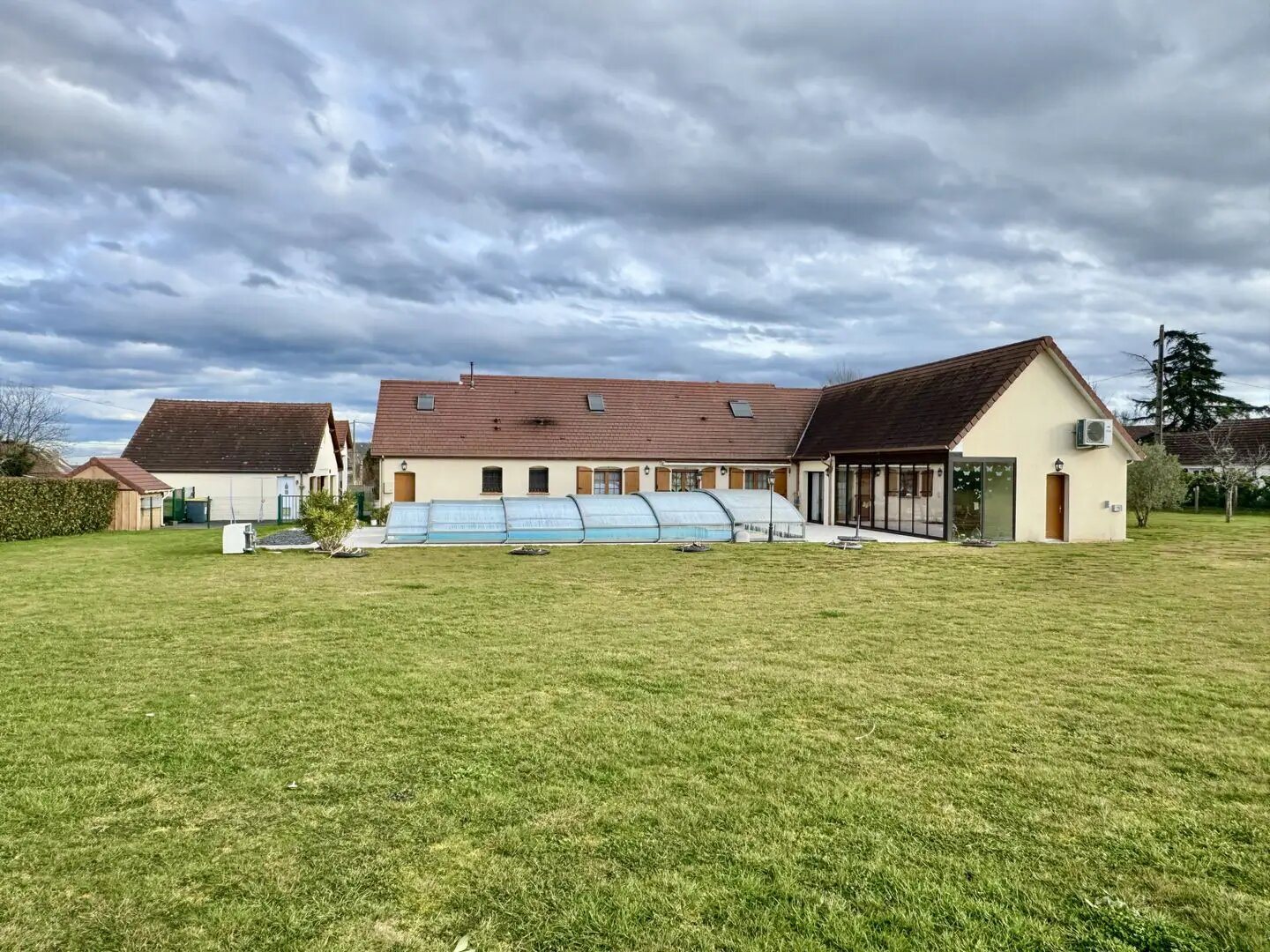 Maison à vendre, 280m², Saint-Pourçain-sur-Sioule