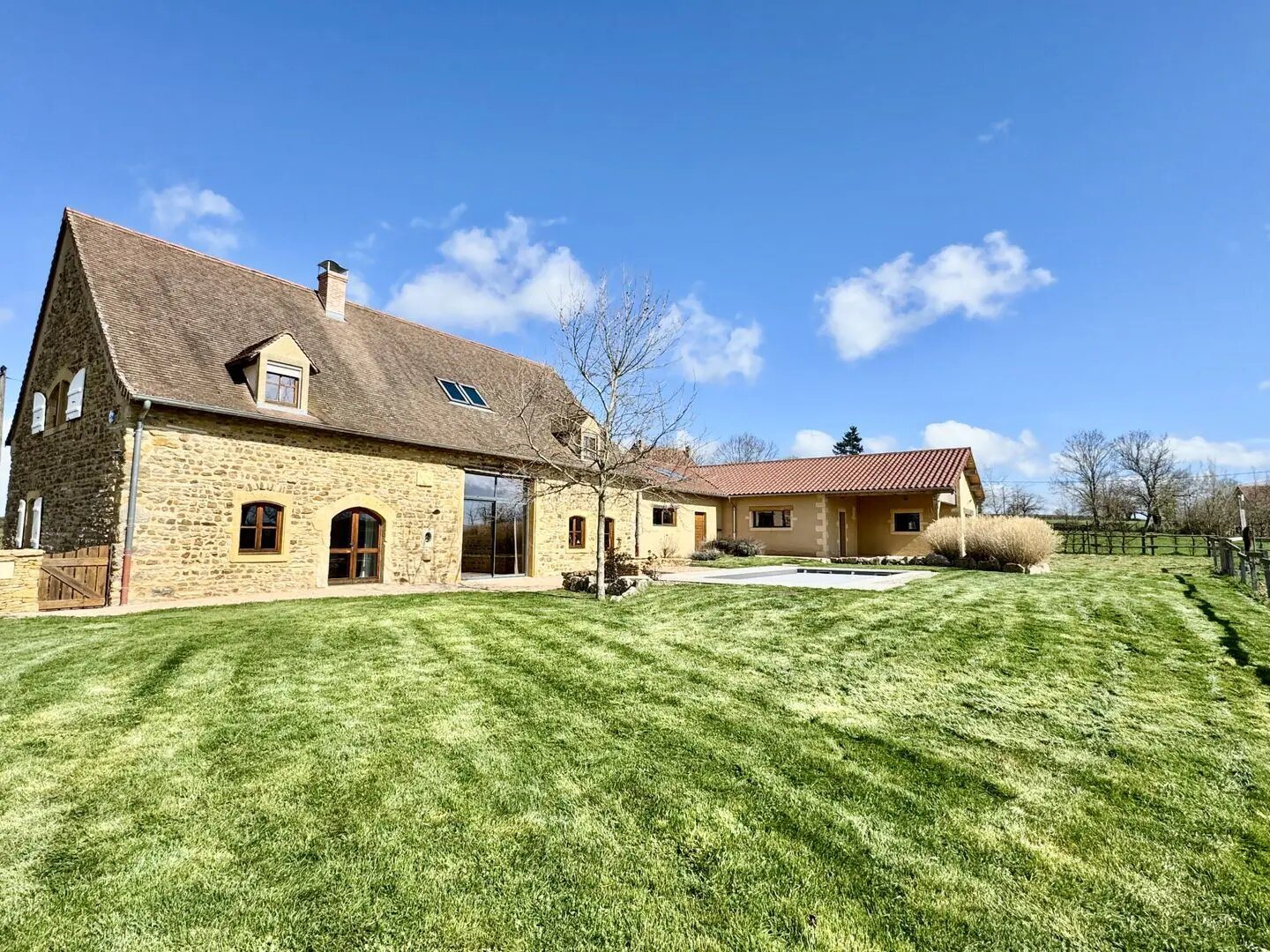 Maison à vendre, 220m², Paray-le-Monial