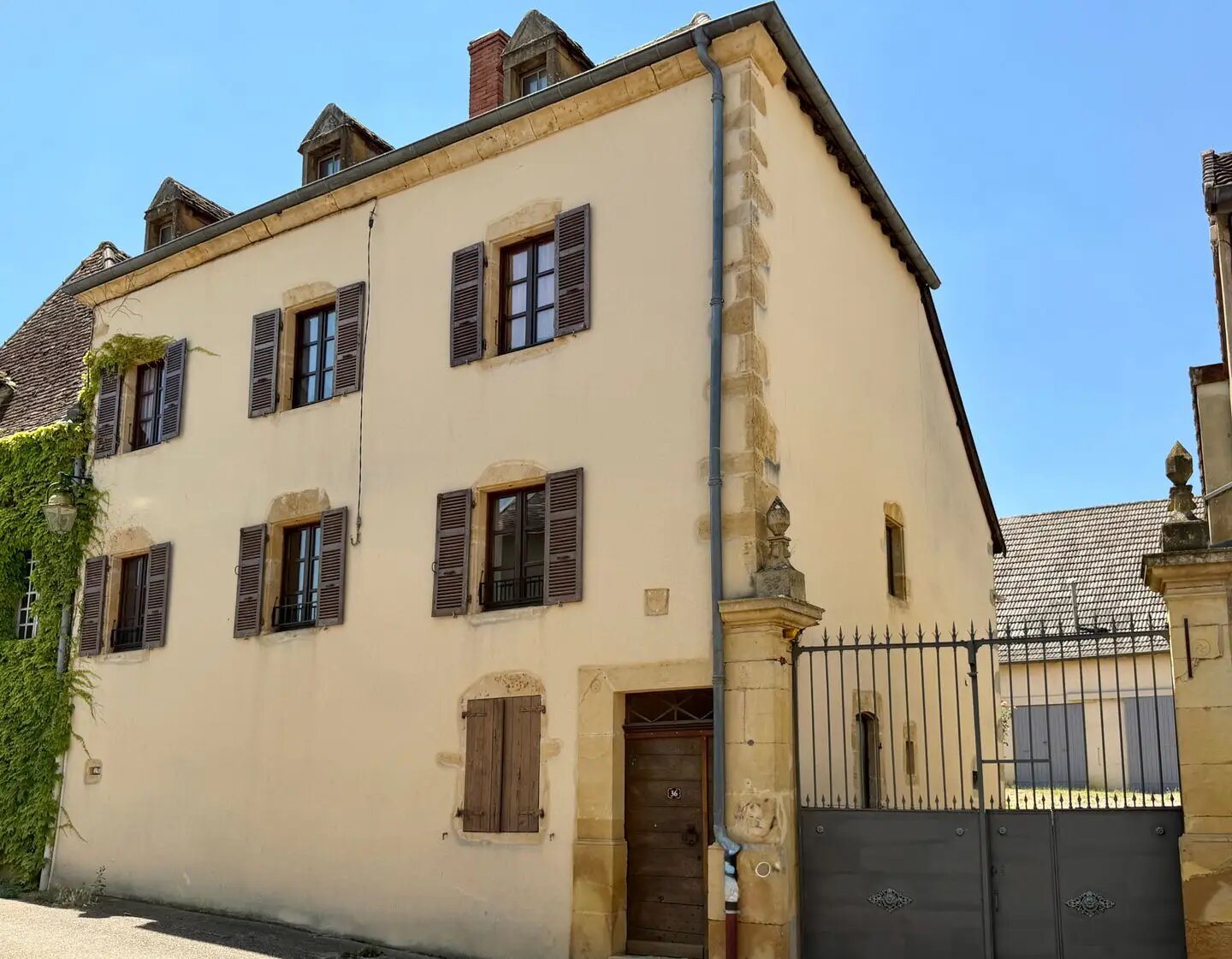 Maison à vendre, 246m², Paray-le-Monial