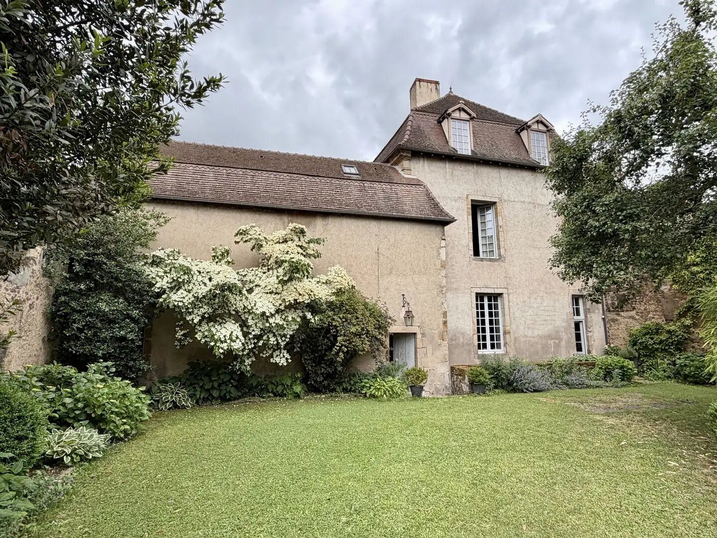Maison à vendre, 375m², Autun