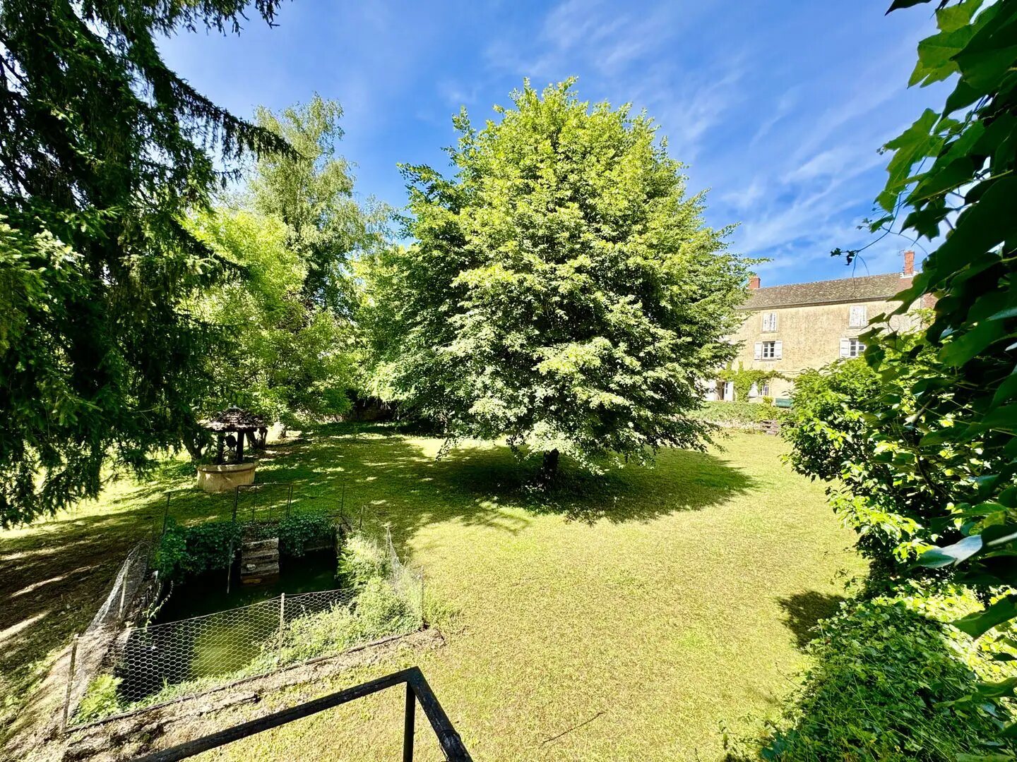 Maison à vendre, 270m², Charolles