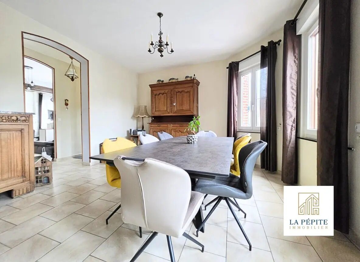 Maison à vendre, 130m², Solesmes