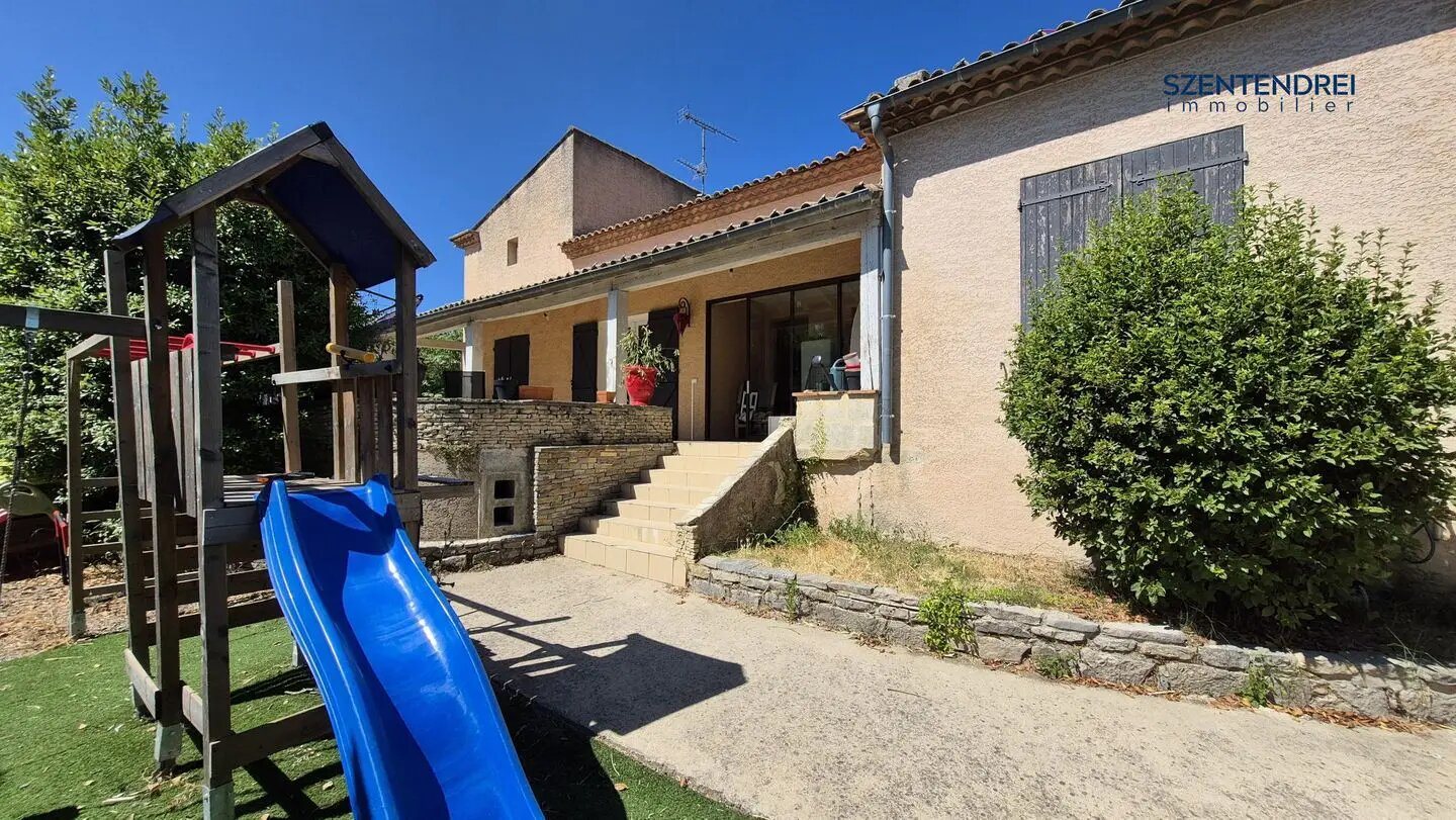 Maison à vendre, 220m², Saint-Drézéry