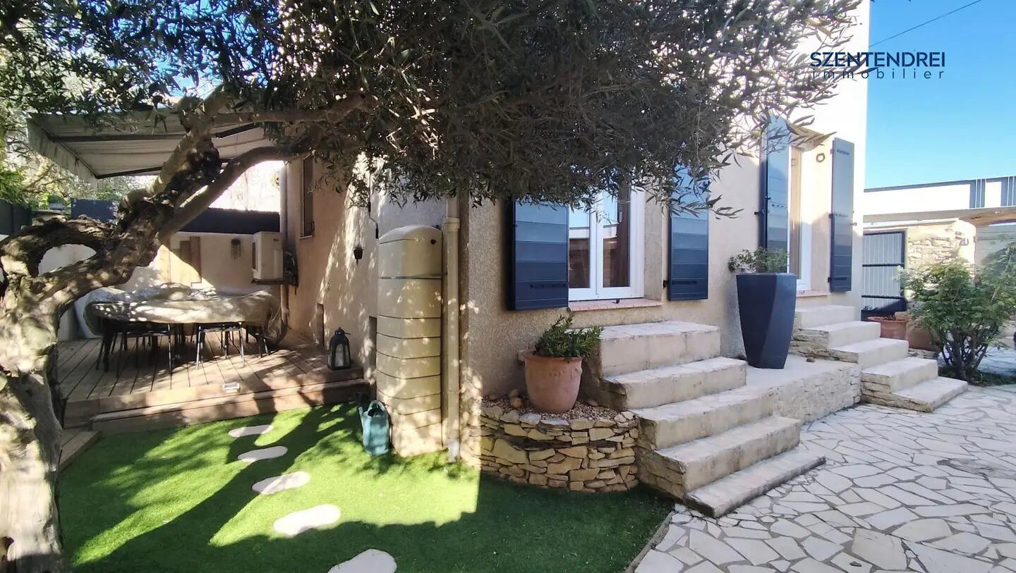 Maison à vendre, 75m², Nîmes