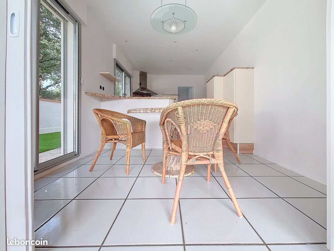 Maison à vendre, 166m², Saint-Estève