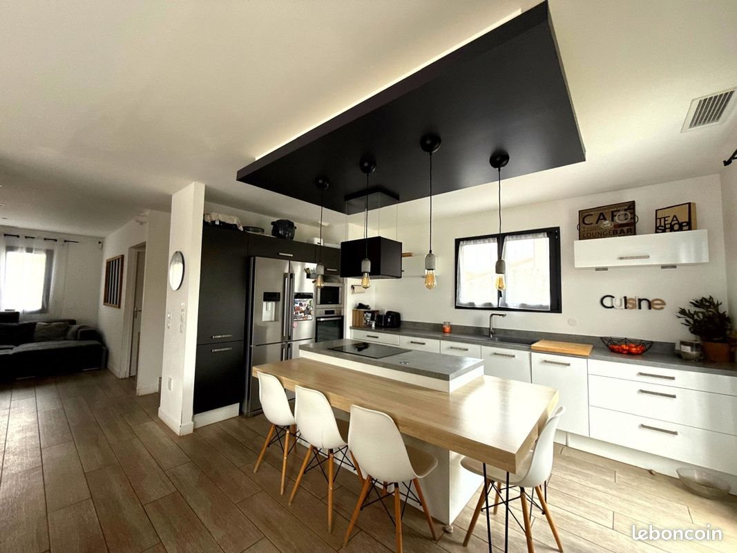 Maison à vendre, 145m², Bages