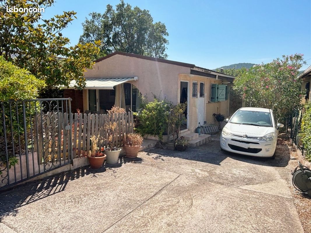Maison à vendre, 56m², Roquebrune-sur-Argens