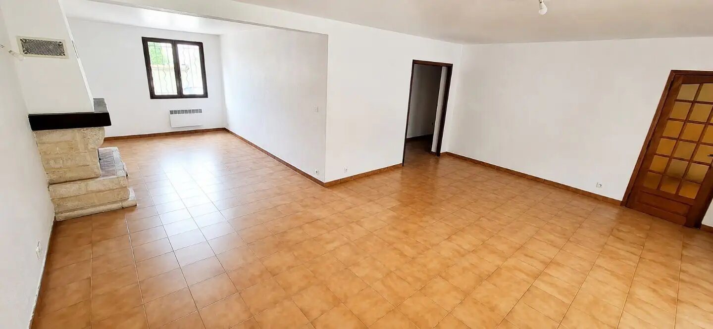 Maison à vendre, 200m², Saint-Cyr-sur-Mer