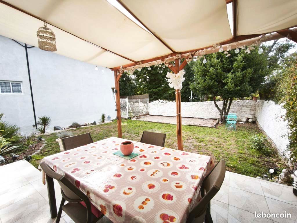 Maison à vendre, 77m², Gémozac