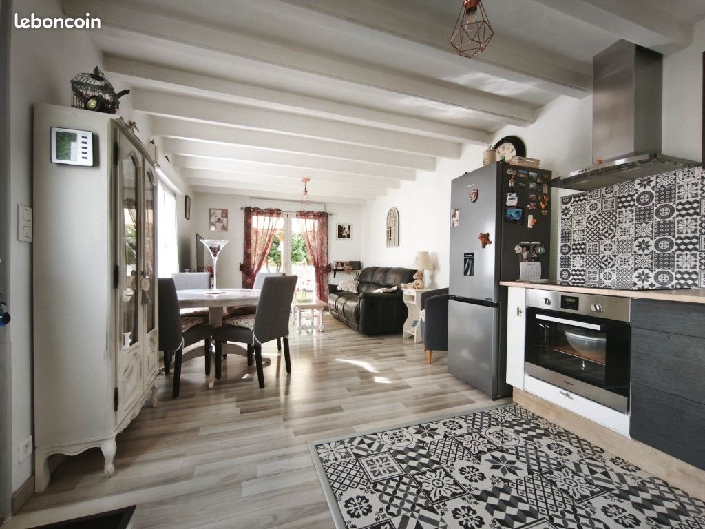 Maison à vendre, 77m², Gémozac