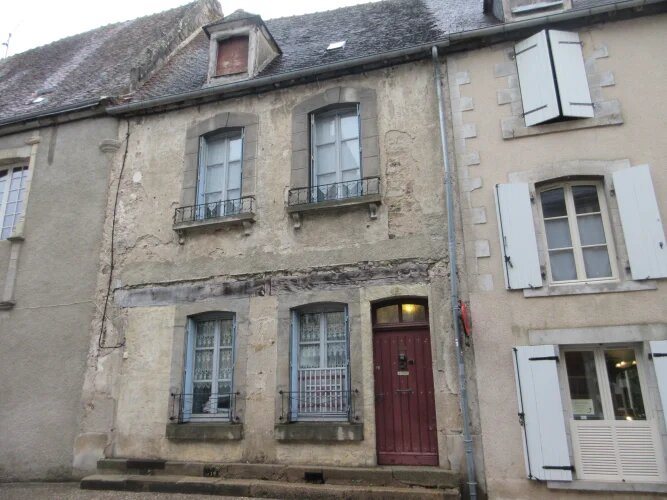 Maison à vendre, 122m², Saint-Benoît-du-Sault