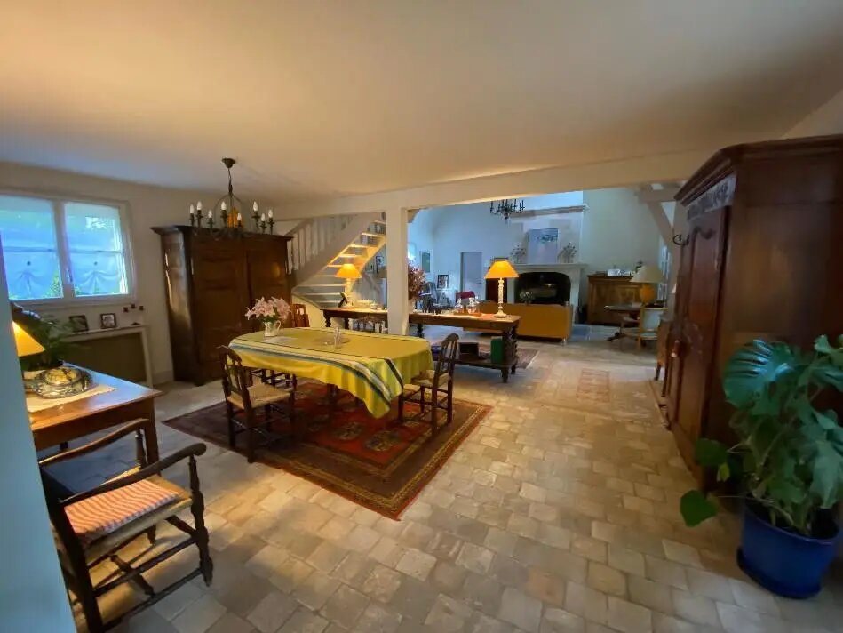 Maison à vendre, 210m², Saint-Cyr-sur-Loire