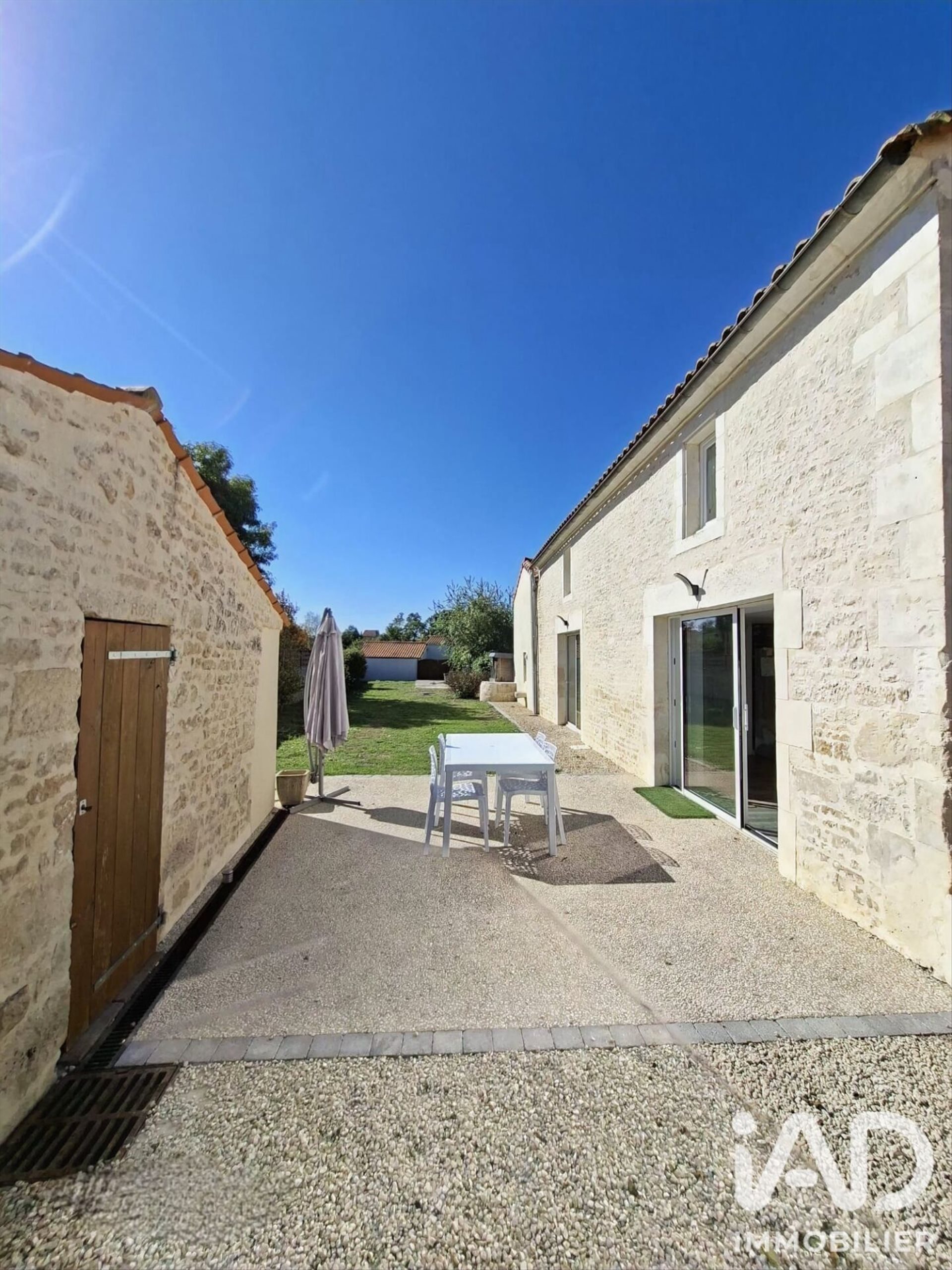 Maison à vendre, 141m², Sainte-Gemme-la-Plaine