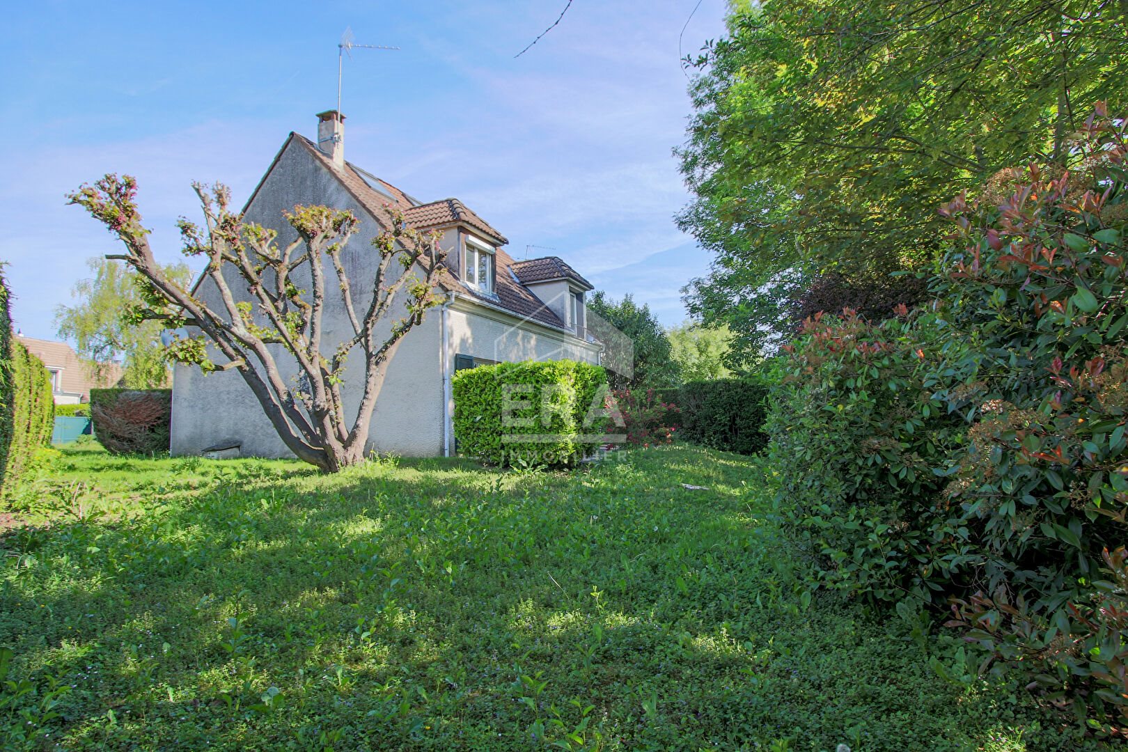 Maison à vendre, 134m², Crespières