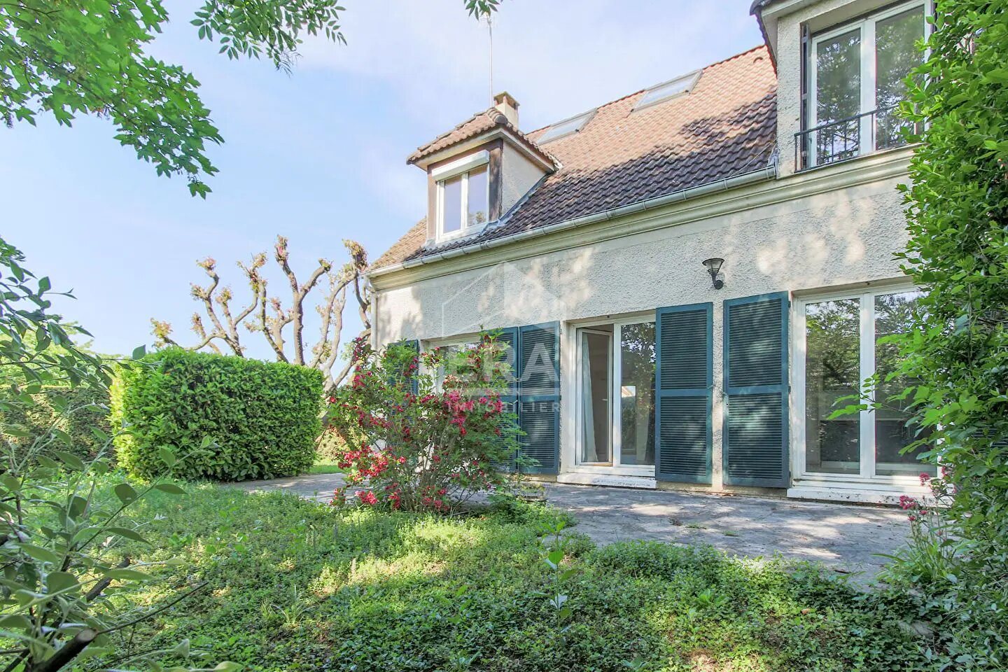 Appartement à louer, 133m², Crespières