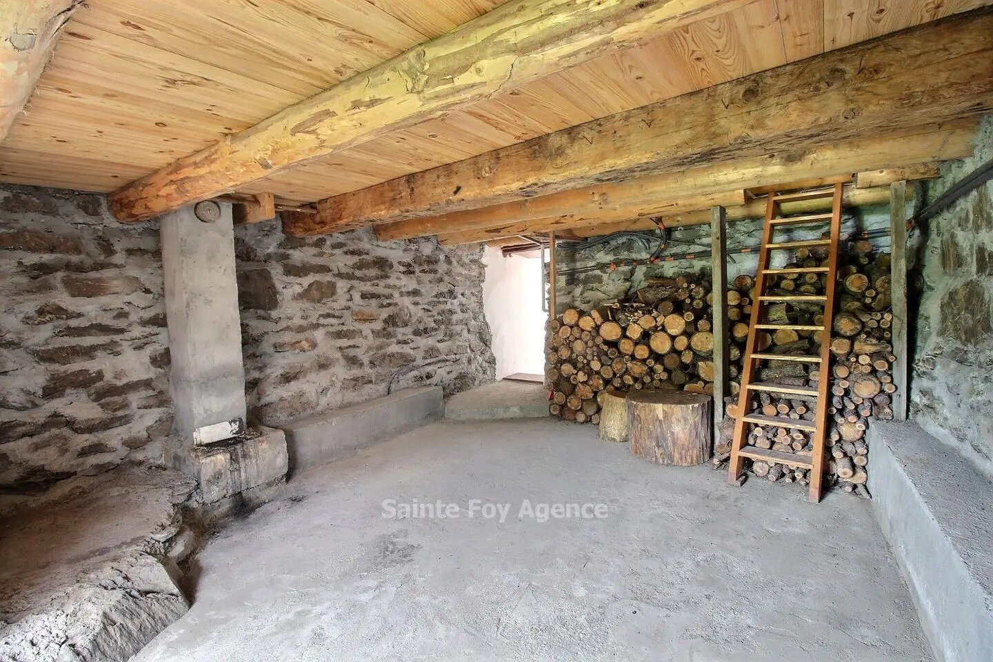 Maison à vendre, 70m², Sainte-Foy-Tarentaise
