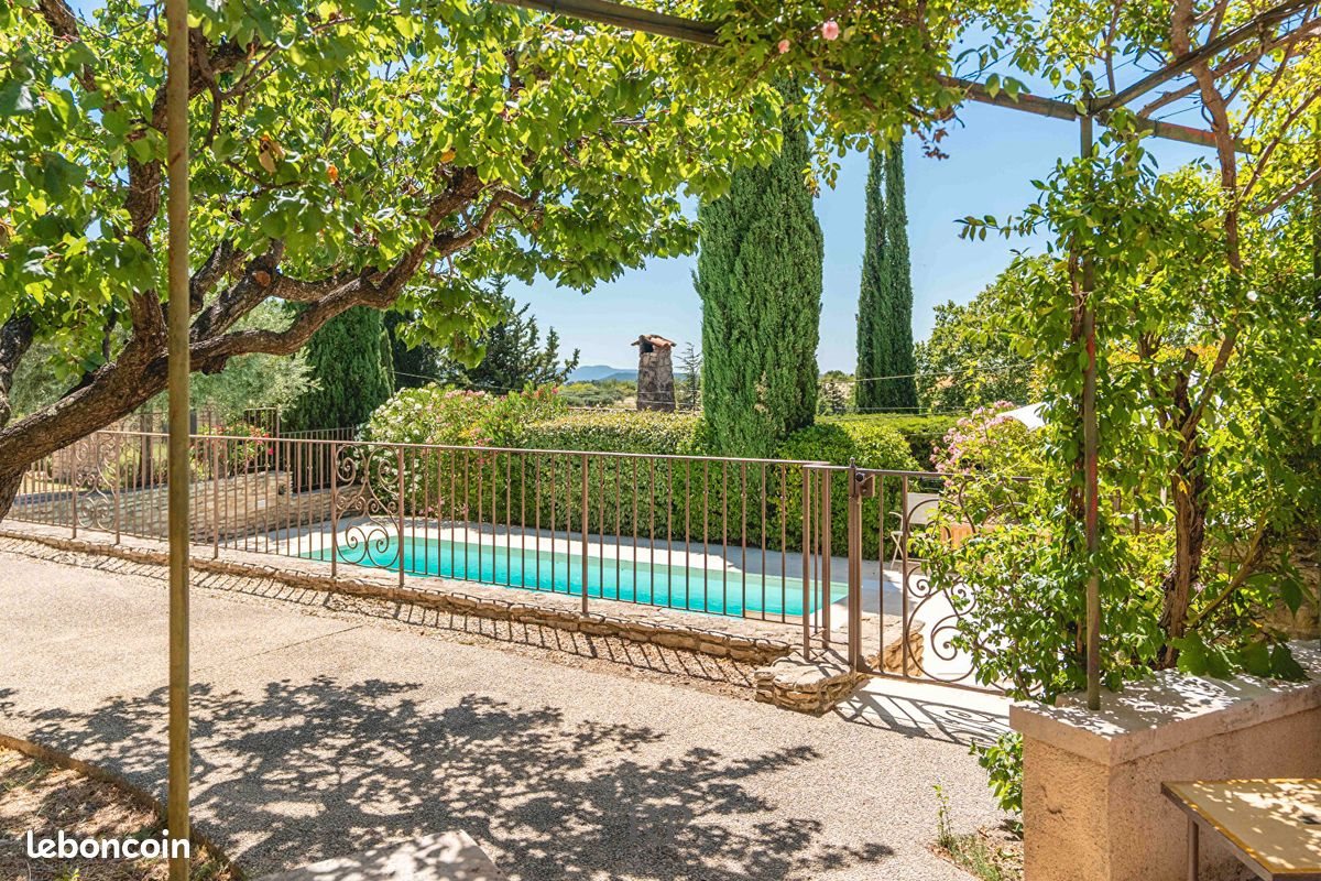 Maison à vendre, 185m², Cucuron