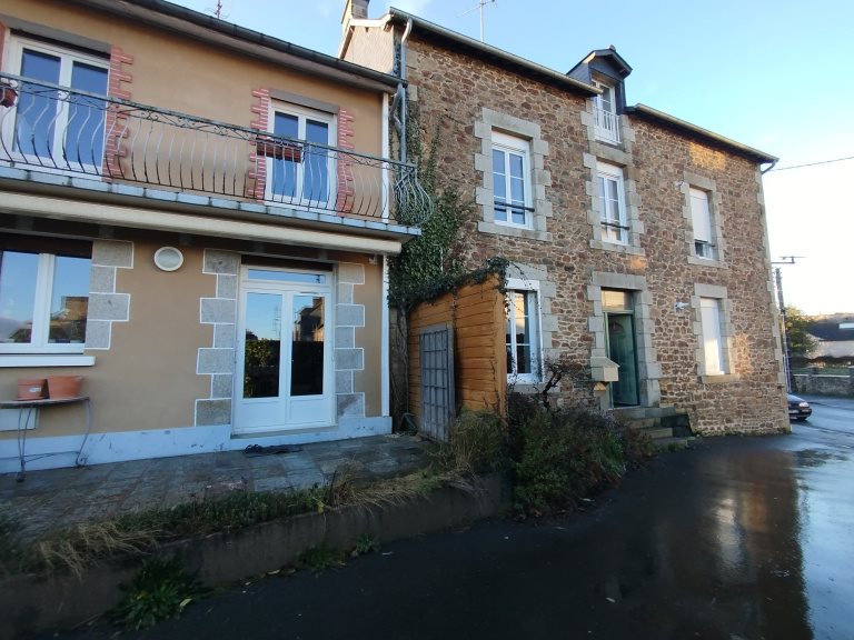 Maison à vendre, 255m², Fougères