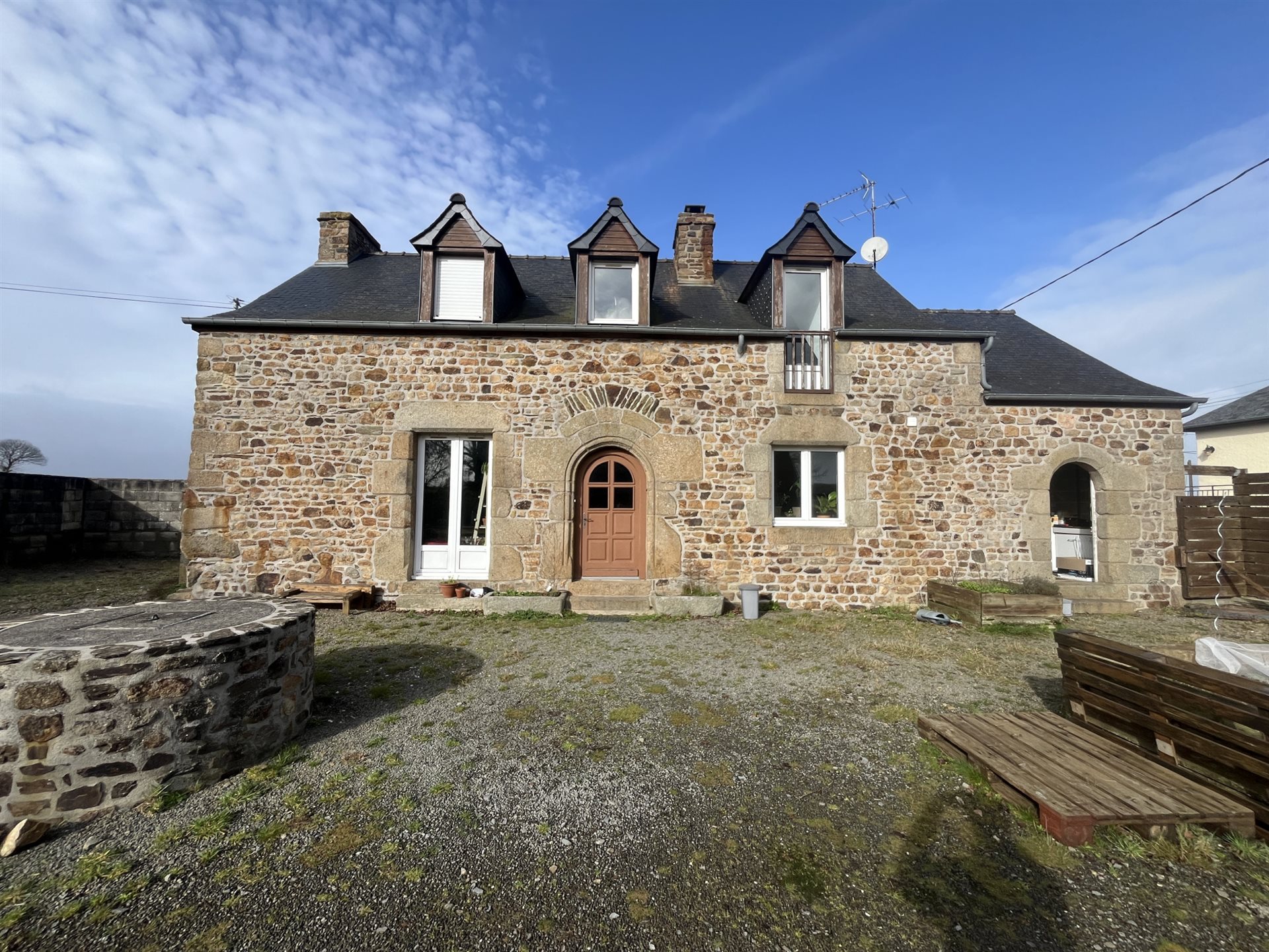 Maison à vendre, 700m², Lécousse