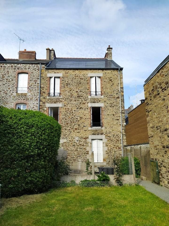 Maison à vendre, 700m², Lécousse