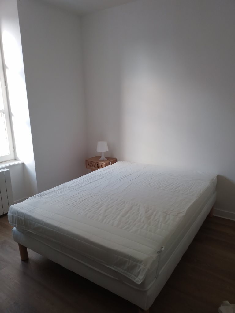 Appartement à louer, 33m², Fougères