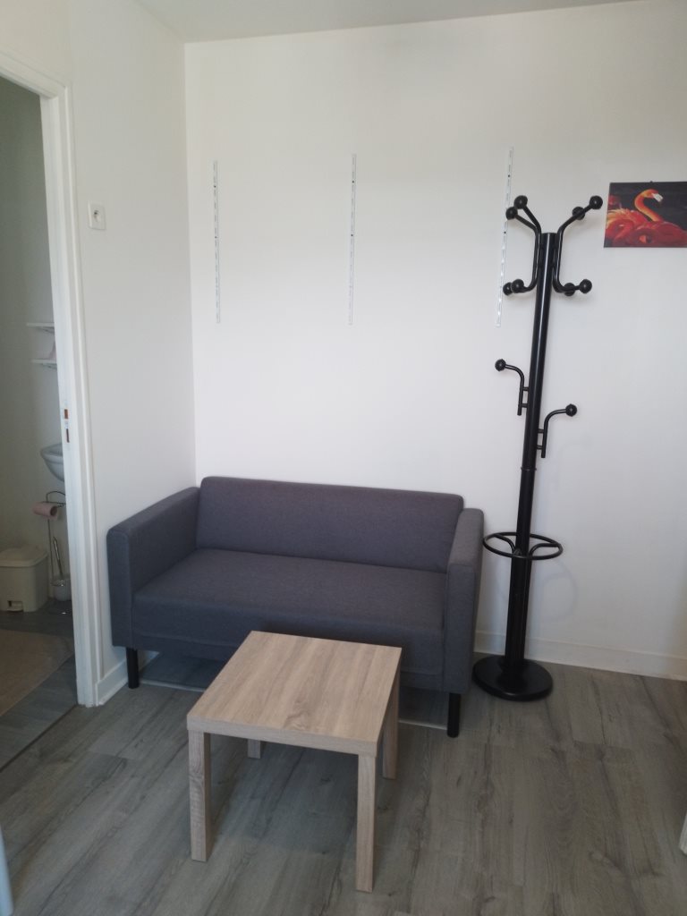 Maison à louer, 17m², Fougères