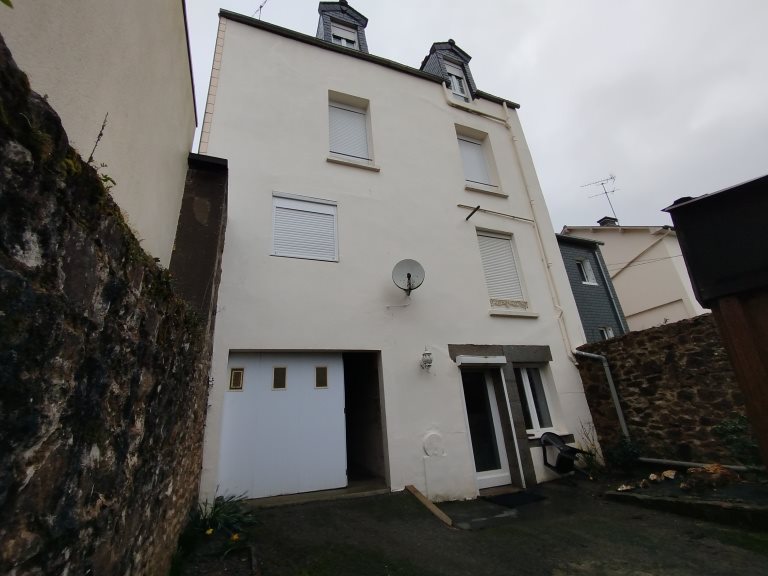 Maison à vendre, 203m², Fougères