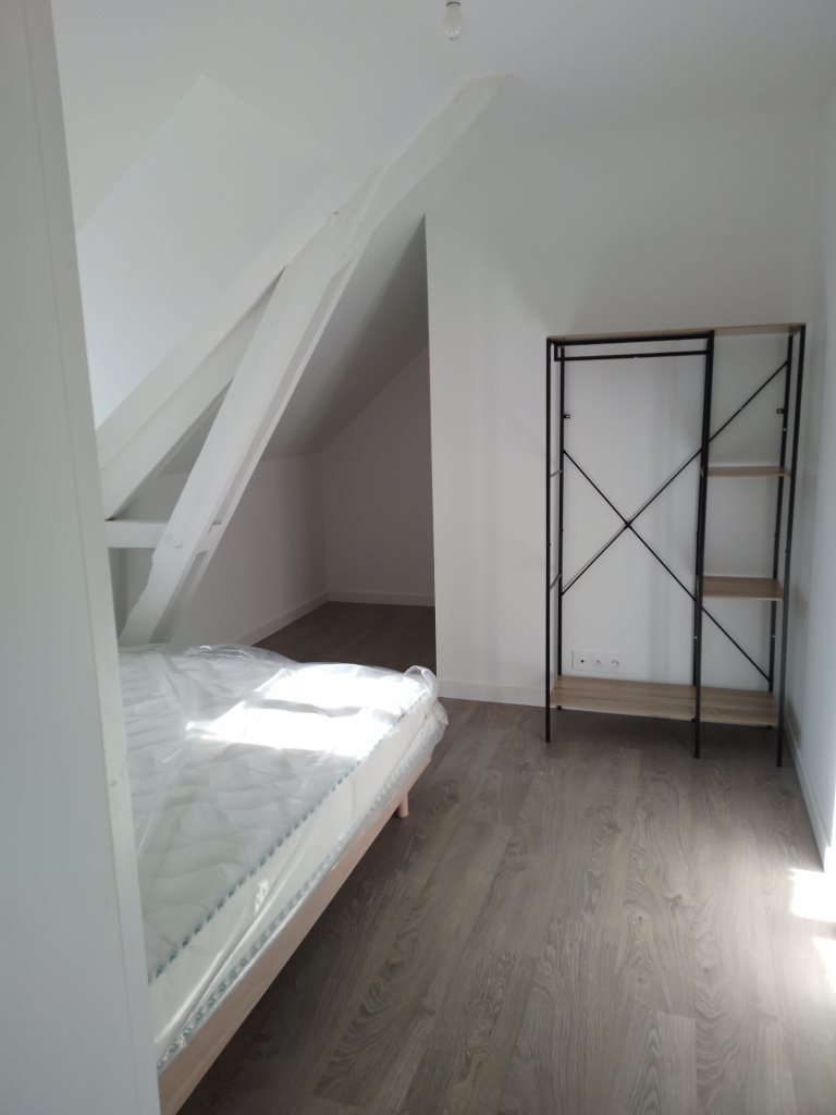 Maison à louer, 26m², Fougères