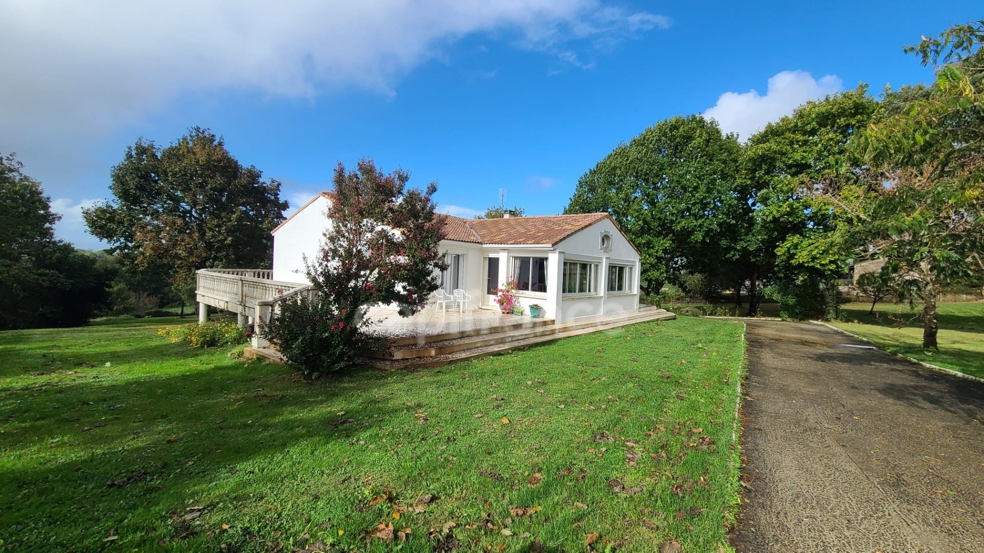 Maison à vendre, 160m², Mirambeau
