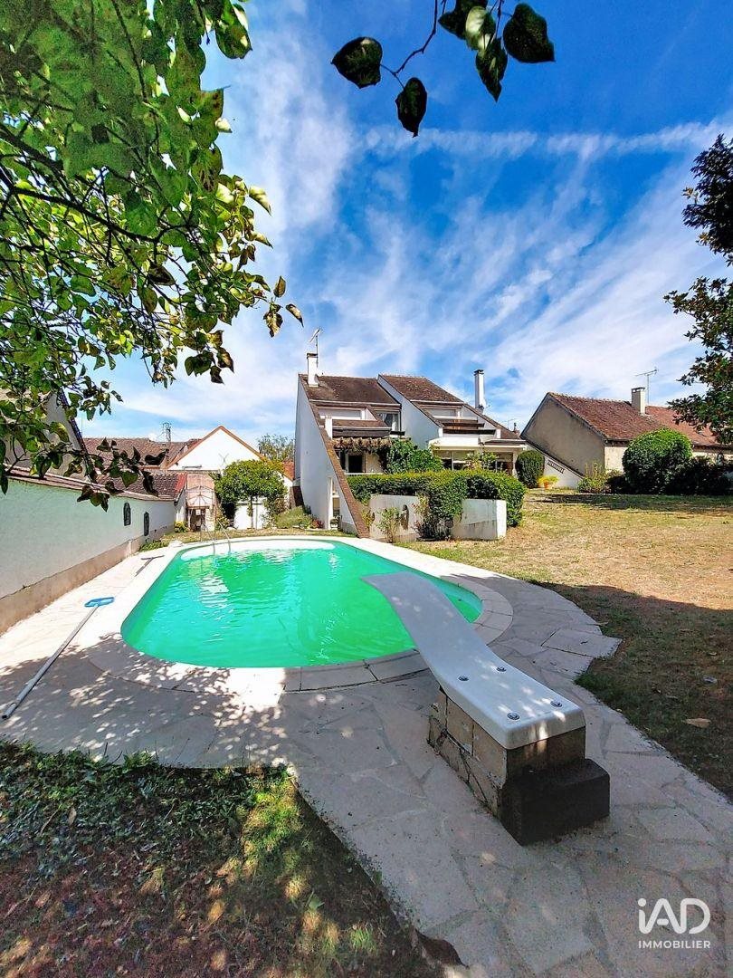 Maison à vendre, 225m², Villeneuve-sur-Yonne