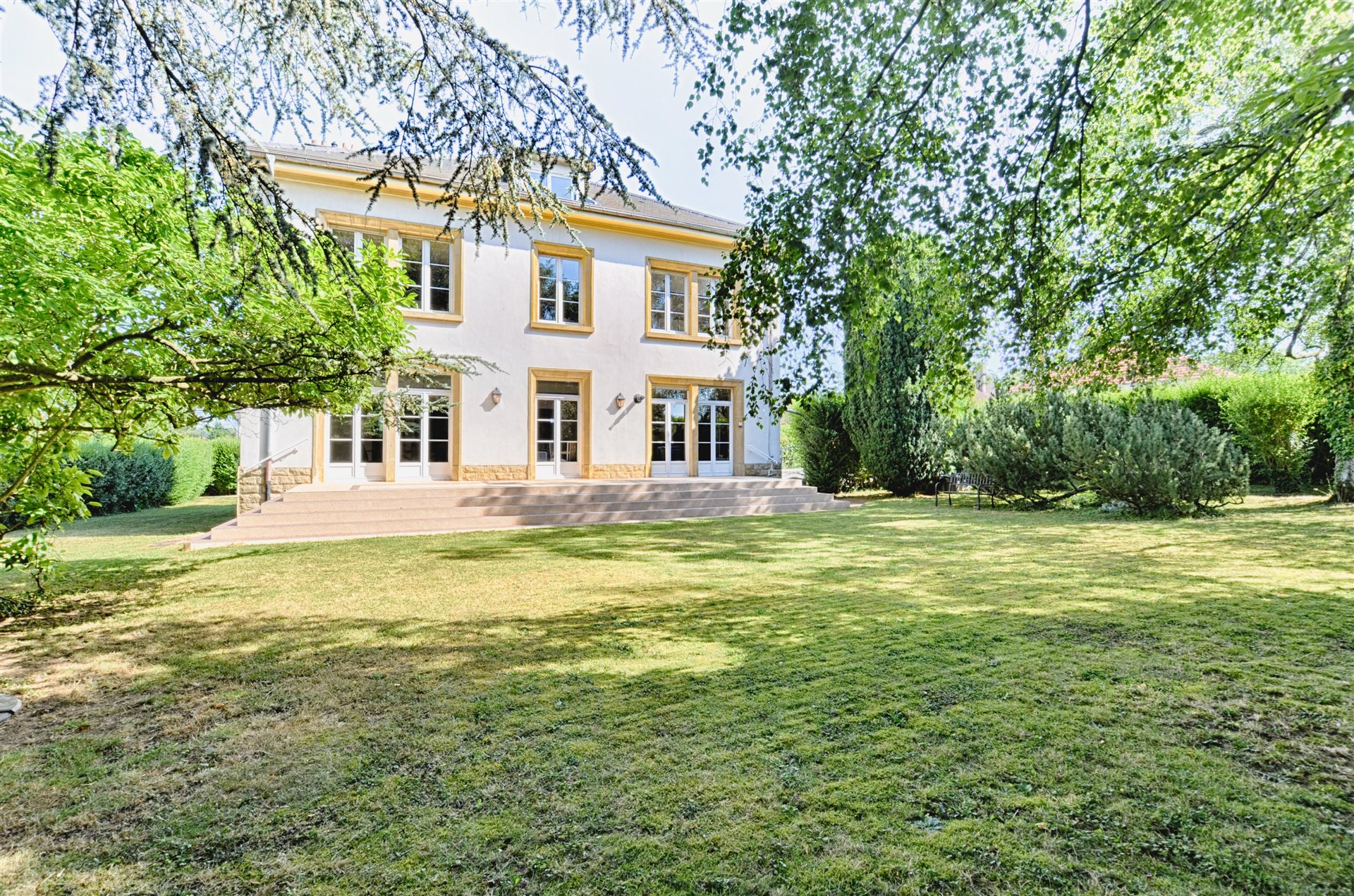 Maison à vendre, 275m², Neufchef