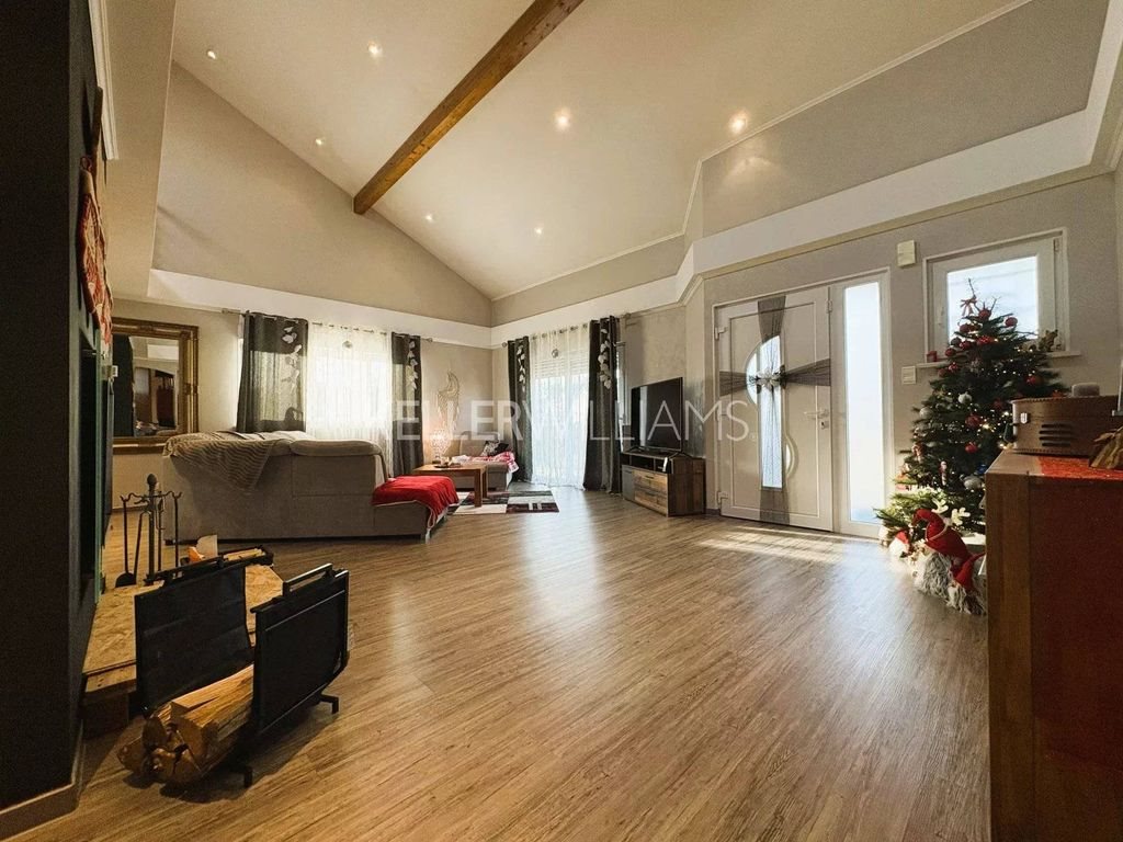Maison à vendre, 154m², Tiercelet