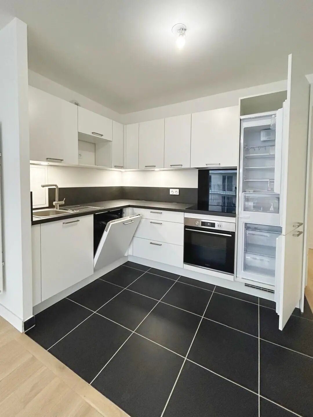 Appartement à louer, 73m², Clichy