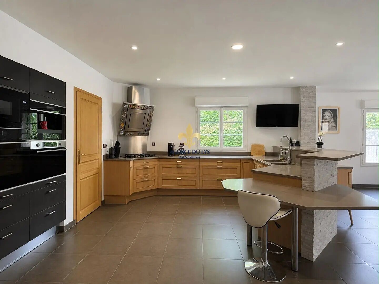 Maison à vendre, 407m², Lamorlaye