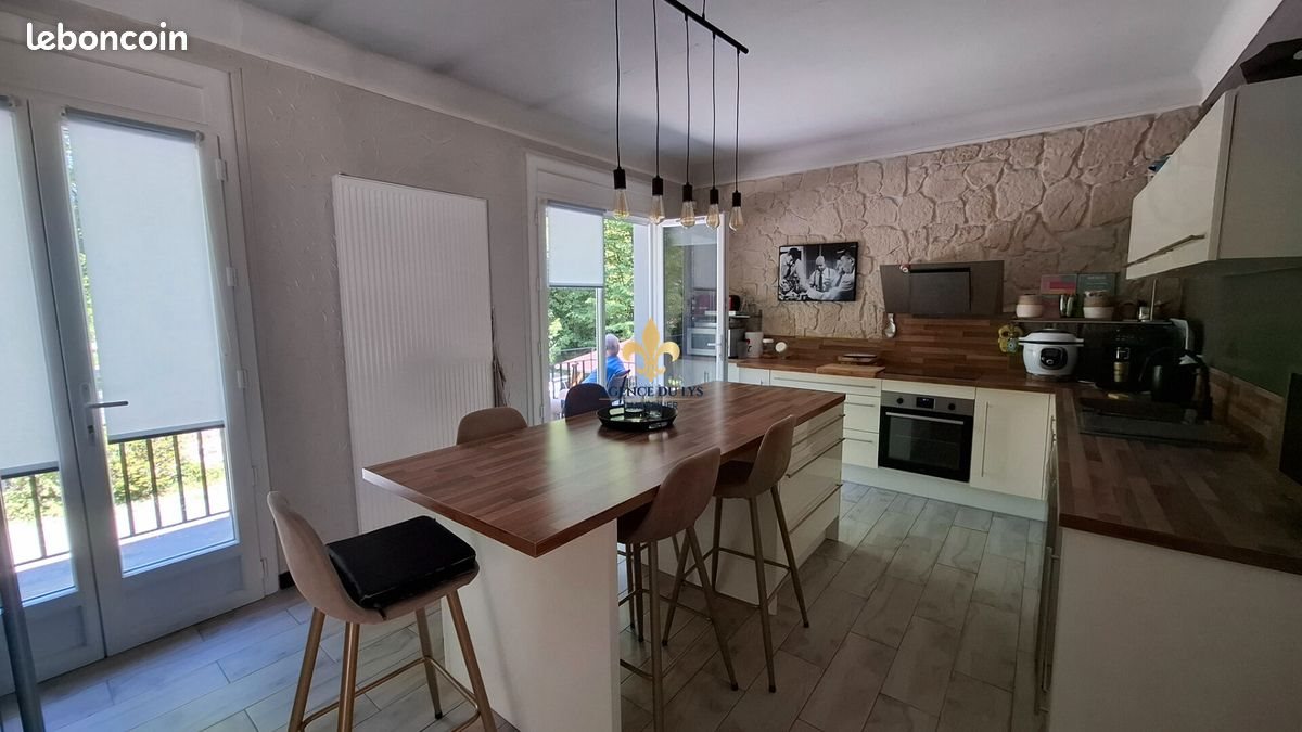 Maison à vendre, 210m², Lamorlaye
