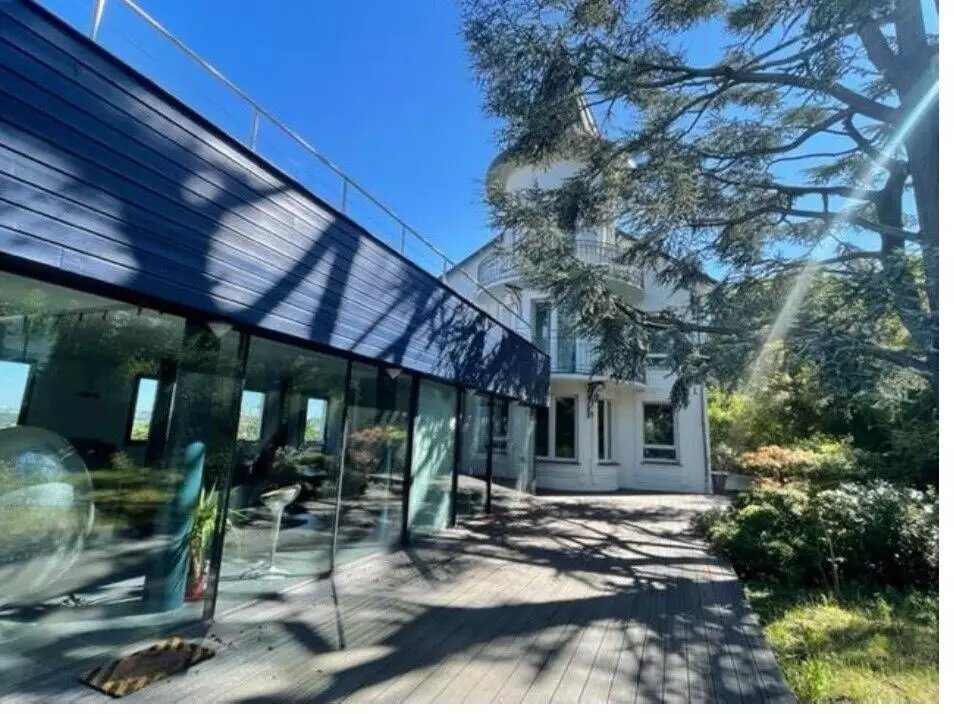 Maison à vendre, 661m², Suresnes