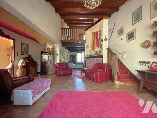 Maison à vendre, 141m², Arles